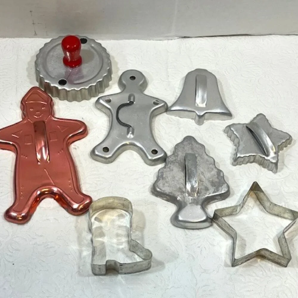 VTG 8 Various Biscuit Cookie Cutters Metal Gingerbread Man Stars Bell Tree Boot